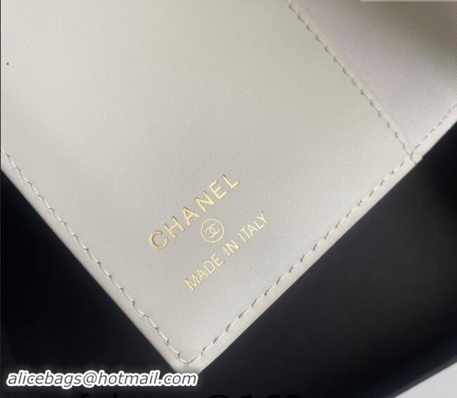 Grade Quality Chanel Grained Calfskin Passport Cover A80385 White 2024