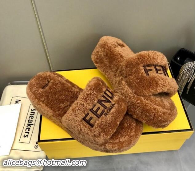 Luxurious Fendi Sunshine Wedge Slides Sandal 6cm in Shearling Brown 930126