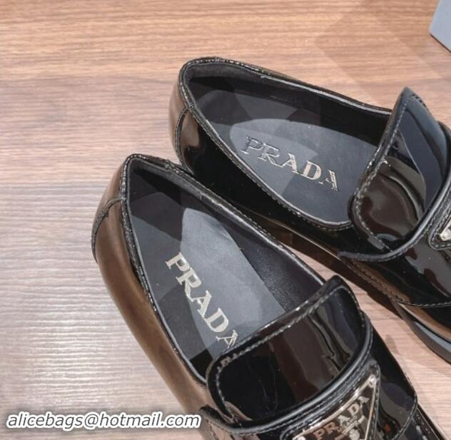 Classic Hot Prada Patent Leather Loafers Black 114128