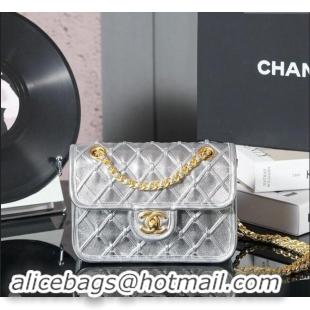 Shop Grade Chanel Woven Quilted Calfskin Mini Flap Bag A7110 Silver 2024