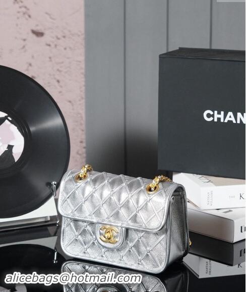 Shop Grade Chanel Woven Quilted Calfskin Mini Flap Bag A7110 Silver 2024