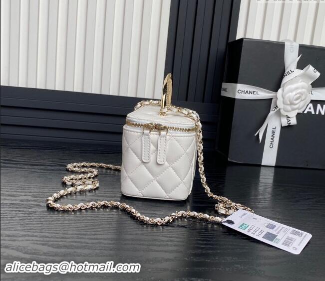 Best Quality Chanel Lambskin & Strass Clutch with Chain and Top Handle AP4317 White 2024