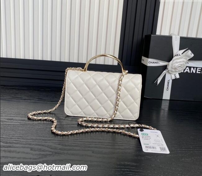 Market Sells Chanel Lambskin & Strass Clutch with Chain and Top Handle AP4293 White 2024