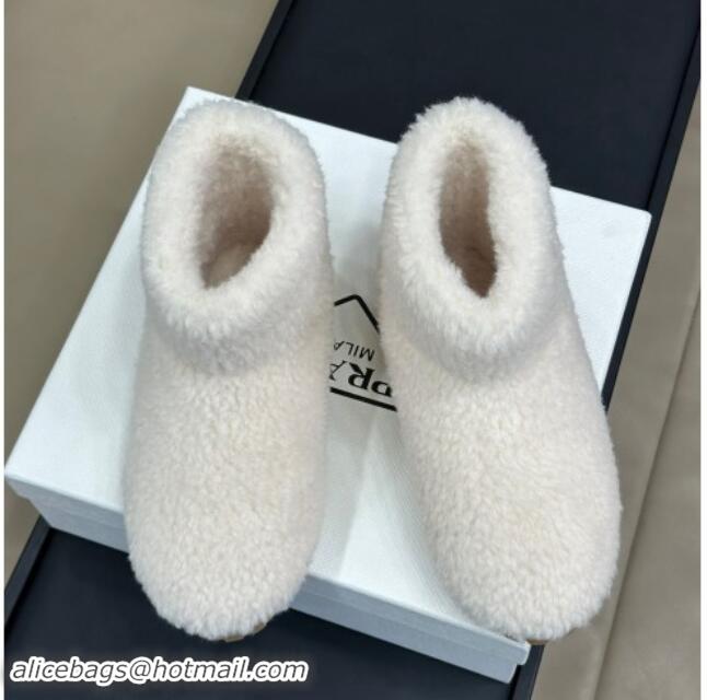 Good Quality Prada Shearling Wool Flat Ankle Boots White 115033