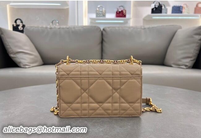 Best Grade Dior Miss Caro Mini bag in Macrocannage Lambskin 5169 Biscuits Beige 2024