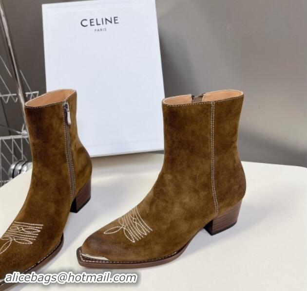 Fashion Luxury Celine Suede Ankle Boots 4.5cm with Metal-Tone Charm Brown 1012032