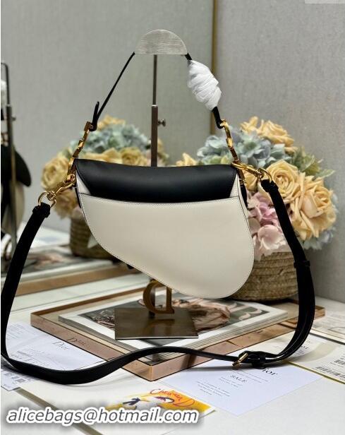 Popular Style Dior Medium Saddle Bag with Strap in Two-Tone Supple Calfskin 1040 White/Black 2024