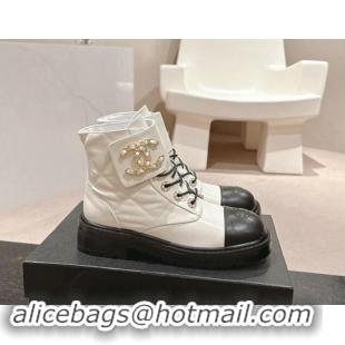 Good Looking Chanel Quilted Calfskin Lace-up Ankle Boots with Chain CC White 1015118