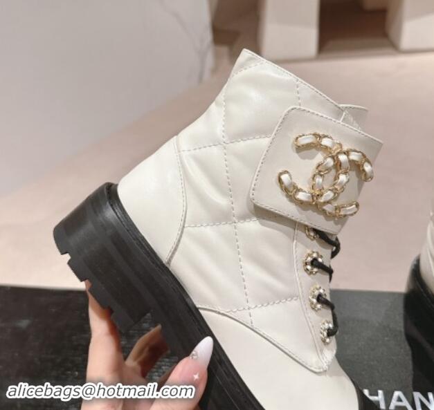 Good Looking Chanel Quilted Calfskin Lace-up Ankle Boots with Chain CC White 1015118