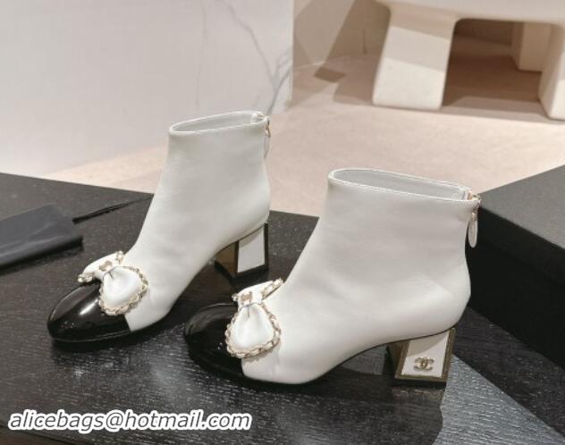 Best Grade Chanel Calfskin & Patent Ankle Boots 6.5cm with Bow and Chain White 1016014