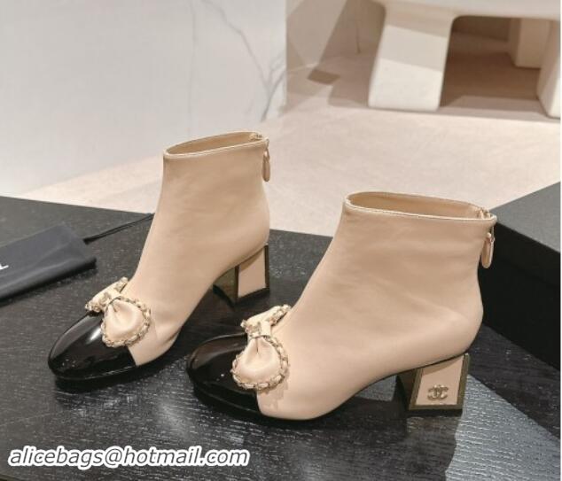 Luxurious Chanel Calfskin & Patent Ankle Boots 6.5cm with Bow and Chain Beige 1016015