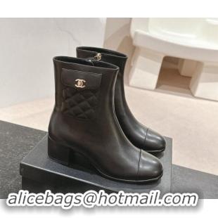 Good Looking Chanel Calfskin Ankle Boots with Pocket Black 1016024