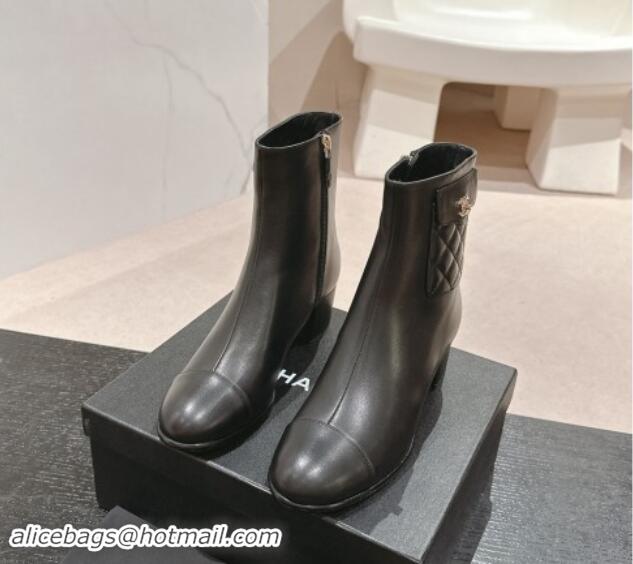 Good Looking Chanel Calfskin Ankle Boots with Pocket Black 1016024