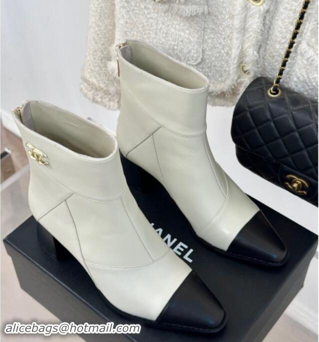 Sumptuous Chanel Patchwork Lambskin Ankle Boots White 016067