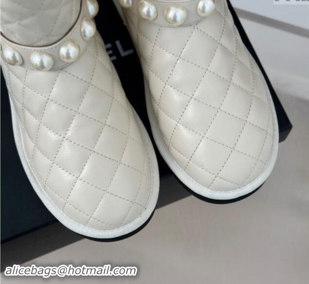 Popular Style Chanel Quilted Calfskin Snow Boots with Pearls White 1016073