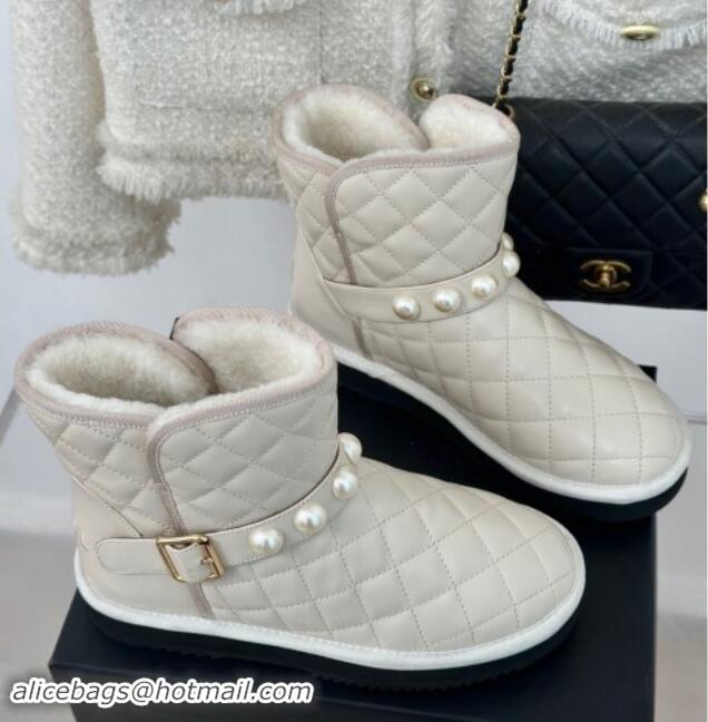 Popular Style Chanel Quilted Calfskin Snow Boots with Pearls White 1016073