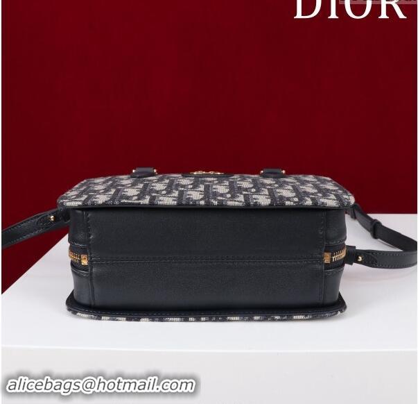 Buy Discount Dior 30 Montaigne Doctor Top Handle Bag in Oblique Canvas 3302 Blue 2024