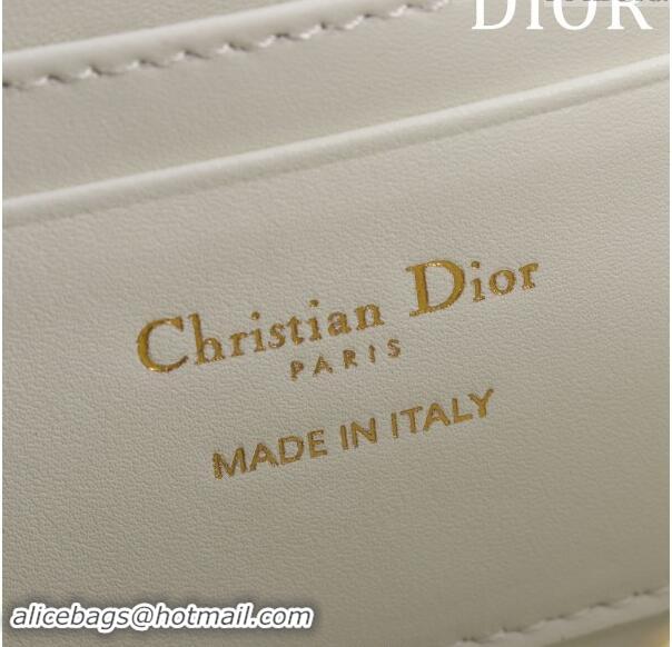 Top Quality Dior 30 Montaigne Doctor Top Handle Bag in Macrocannage Calfskin 3302 White 2024