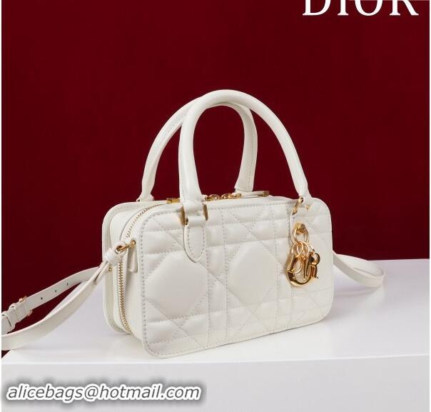 Top Quality Dior 30 Montaigne Doctor Top Handle Bag in Macrocannage Calfskin 3302 White 2024