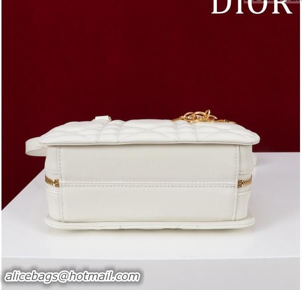 Top Quality Dior 30 Montaigne Doctor Top Handle Bag in Macrocannage Calfskin 3302 White 2024