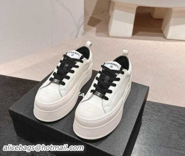 Best Grade Chanel Grianed & Calfskin Platform Sneakers White/Black 1016117