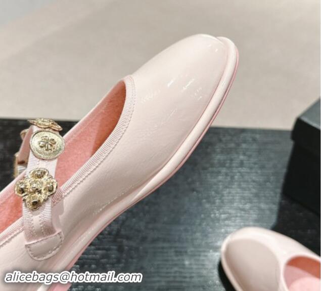 Stylish Chanel Patent Calfskin Mary Janes Ballet Flat with Charm Light Pink 1016120