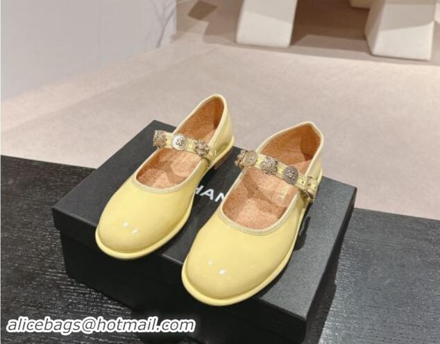 Luxury Cheap Chanel Patent Calfskin Mary Janes Ballet Flat with Charm Yellow 1016121