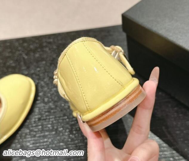 Luxury Cheap Chanel Patent Calfskin Mary Janes Ballet Flat with Charm Yellow 1016121