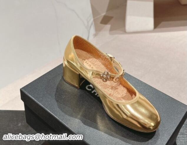 Shop Duplicate Chanel Metallic Calfskin Mary Janes Pumps 5cm with Charm Gold 1016129