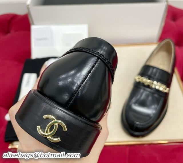 Grade Chanel Shiny Calfskin Loafers with CHANEL Chain Black 1016132