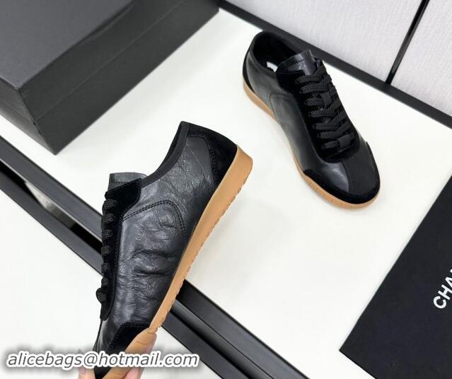 Stylish Chanel Calfskin & Suede Sneakers Black 1017002