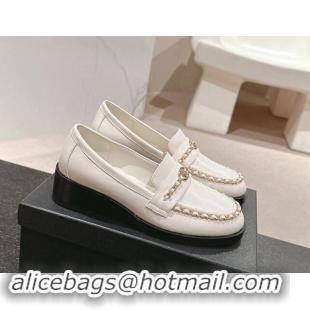 Best Grade Chanel Calfskin Loafers with Chain White 1017025