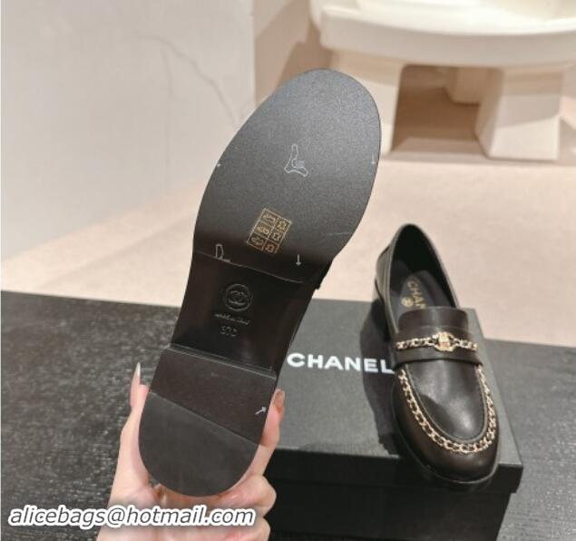 Purchase Chanel Calfskin Leather Loafers with Chain Black 1017027