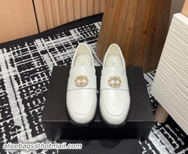 Buy Luxury Chanel Calfskin Leather Loafers with Circle CC White 1017033