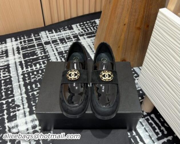 AAAAA Chanel Patent Calfskin & Suede Loafers with Circle CC Black 1017035