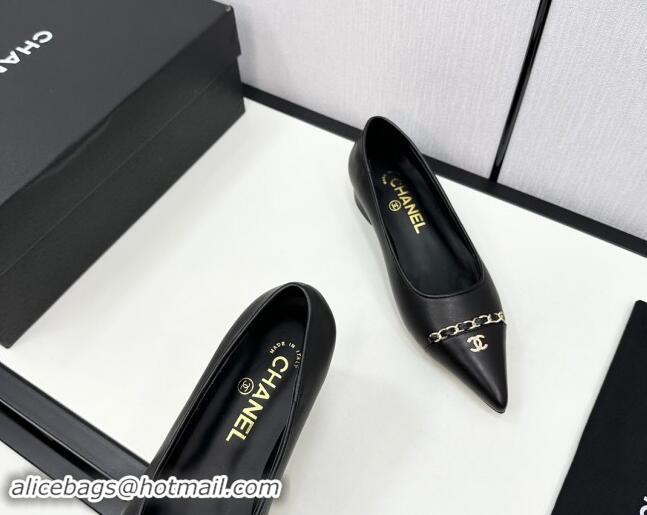 Popular Style Chanel Lambskin Pointed Pumps with Chain Black 1017079