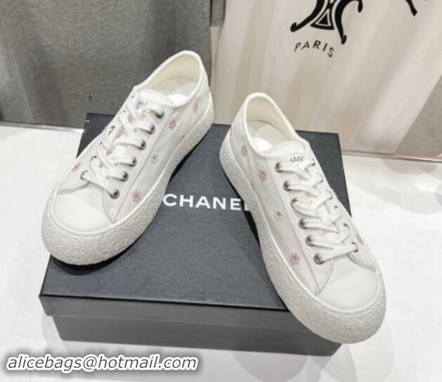 Feminine Chanel Canvas Platform Sneakers with Strass Bloom White 1017111