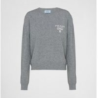 ​Well Crafted Prada Cashmere And Silk Sweater PA2210 Grey