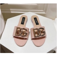 Duplicate Dolce & Gabbana DG Flat Slide Sandals in Patent Leather Light Pink 725043