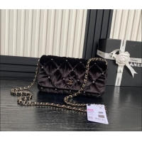 Buy Fashionable Chanel Velvet & Strass Flap Clutch Bag with Chain AP4159 Black 2024