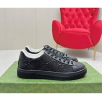 Leisure Gucci Ace Sneakers in Perforated Leather with Interlocking G Black 1014087