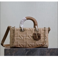 Buy Fashionable Dior Medium Lady Dior Bag in Graphic Cannage Raffia Straw M0613 Beige 2024