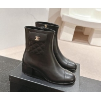 Good Looking Chanel Calfskin Ankle Boots with Pocket Black 1016024