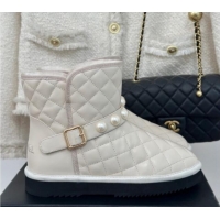 Popular Style Chanel Quilted Calfskin Snow Boots with Pearls White 1016073