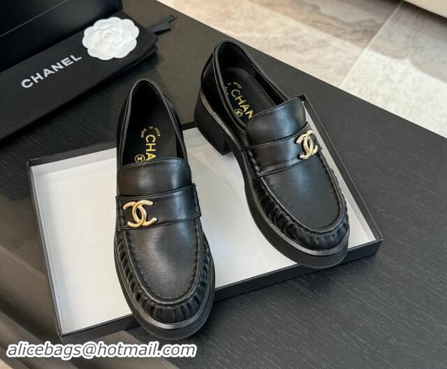 Pretty Style Chanel Calfskin Loafers 5.5cm with Metal CC Black 1120007