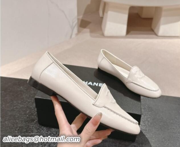 Perfect Chanel Calfskin Loafers Flat with One-Tone CC White 120009