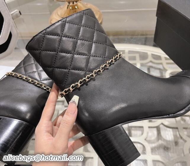 Best Product Chanel Quilted & Calfskin Heel Ankle Boots with Chain Black 1120054