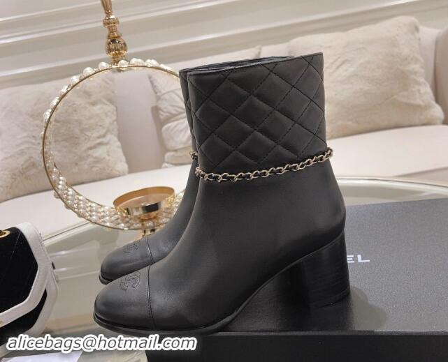 Best Product Chanel Quilted & Calfskin Heel Ankle Boots with Chain Black 1120054