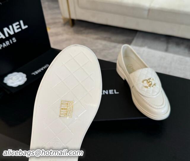 Good Quality Chanel Calfskin Flat Loafers with Quilted CC Foldover G45474 White 1120074