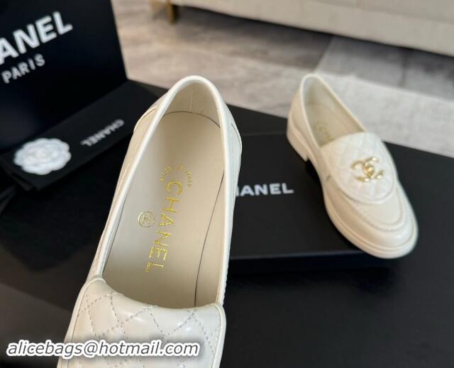 Good Quality Chanel Calfskin Flat Loafers with Quilted CC Foldover G45474 White 1120074